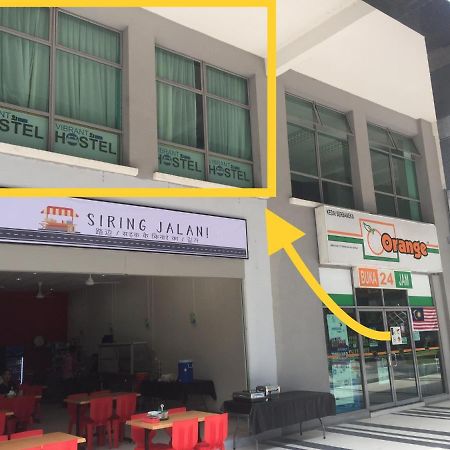 Vibrant Hostel Kota Kinabalu Zewnętrze zdjęcie